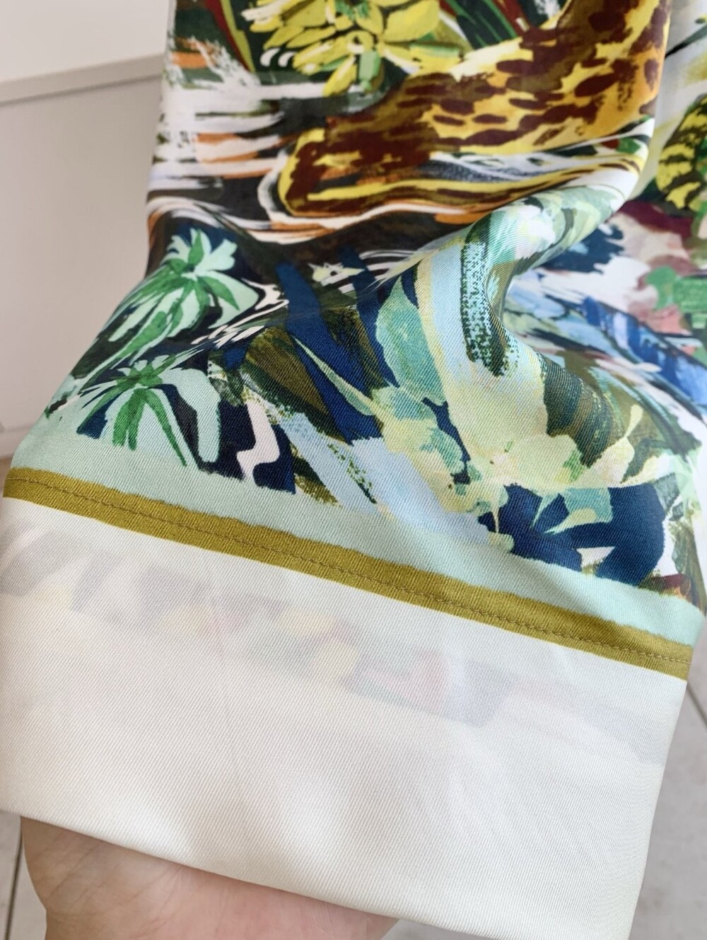 ALEMAIS jungle boogie printed halterneck silk maxi dress - Picture 11 of 14